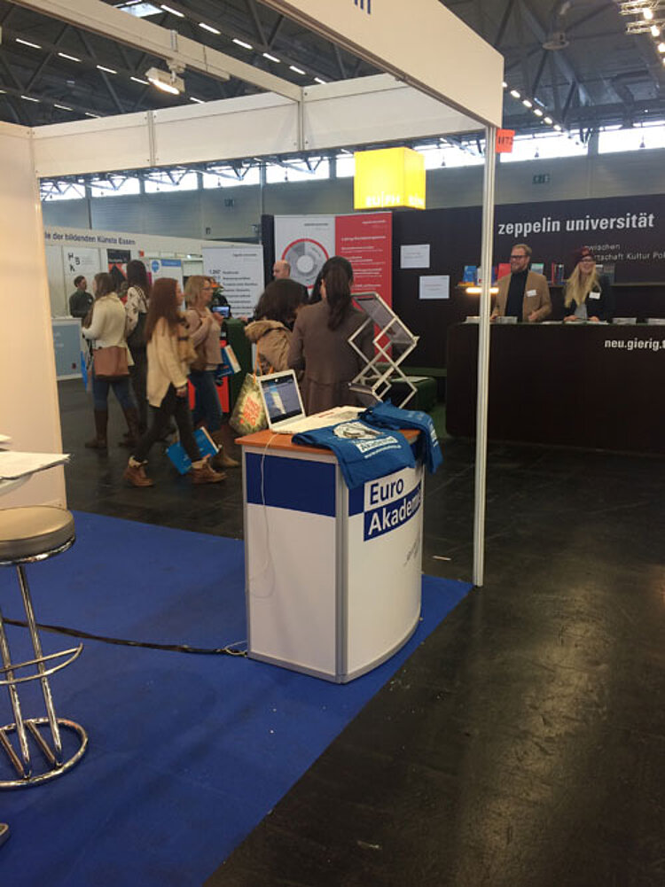 Euro Akademie präsentierte ihr Bildungsangebot auf Messe "Einstieg"