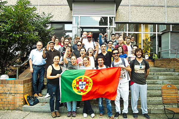 Grillparty mit portugiesischen Ausbildungsbewerbern
