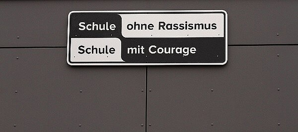 Erzieherinnen bitten zur Wahlurne