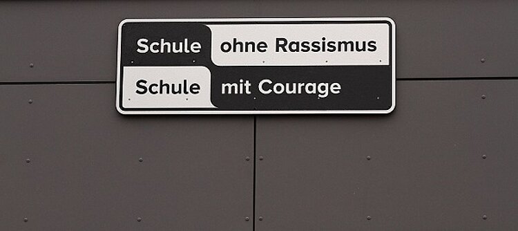 Erzieherinnen bitten zur Wahlurne