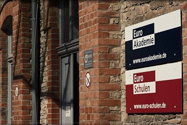 Spannende Ausbildungen in Pädagogik und Pflege