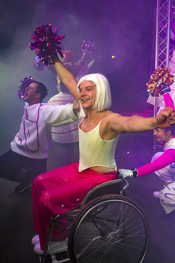 Die Sozialassistenten im Berliner GRIPS Theater