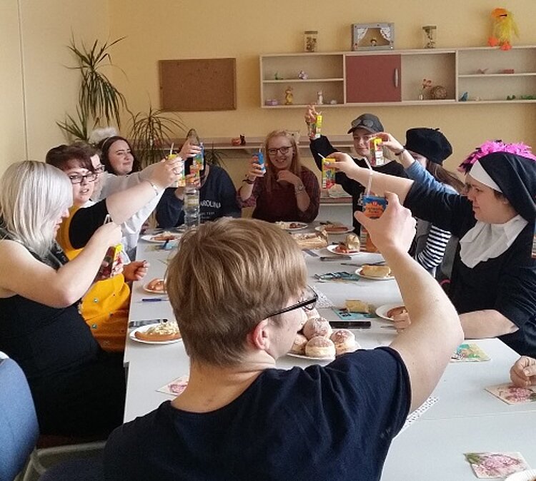 Bei uns geht‘s auch mal bunt zu