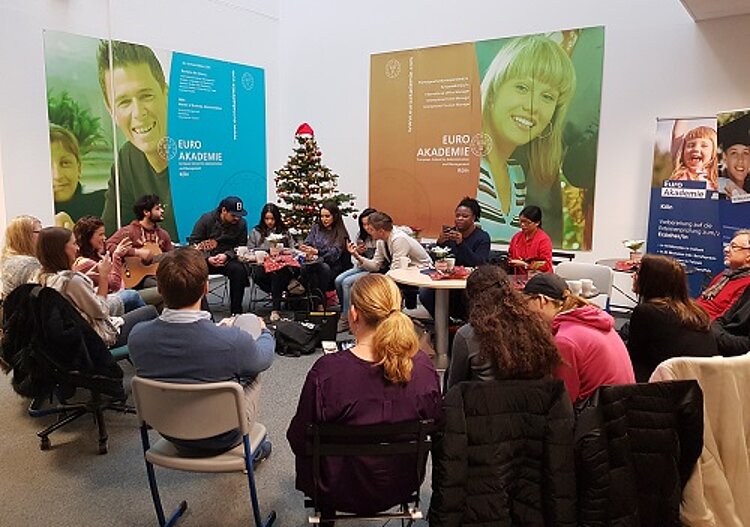 Weihnachtsfeier an der Euro Akademie Köln