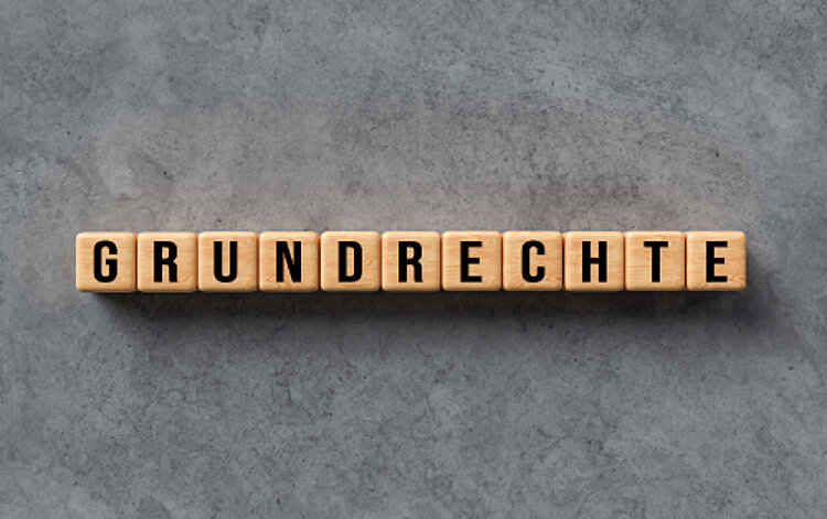 Maskenpflicht und Grundrechte in Zeiten der Pandemie