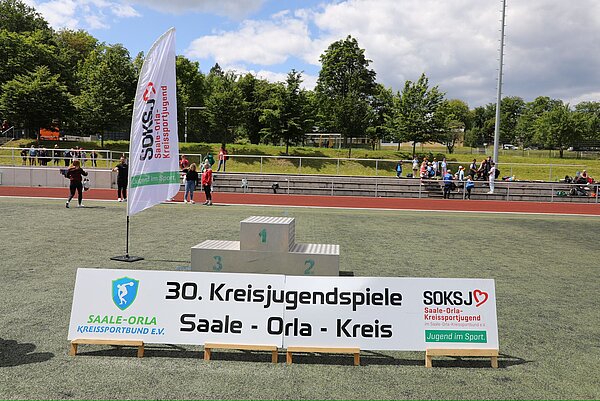 Auszubildende unterstützen Kreisjugendspiele