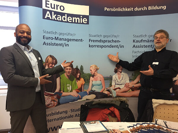 Wo soll es hingehen? Die Euro Akademie informiert