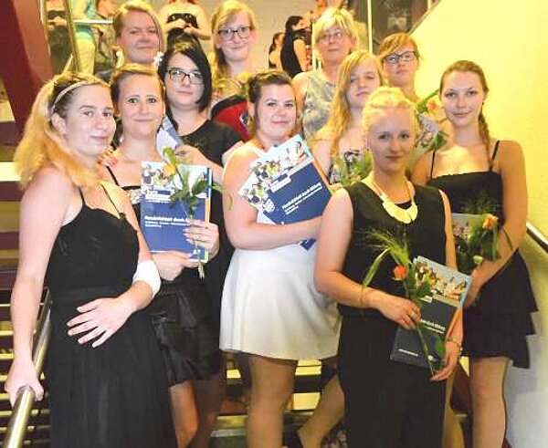 Wir gratulieren zur abgeschlossenen Berufsausbildung!