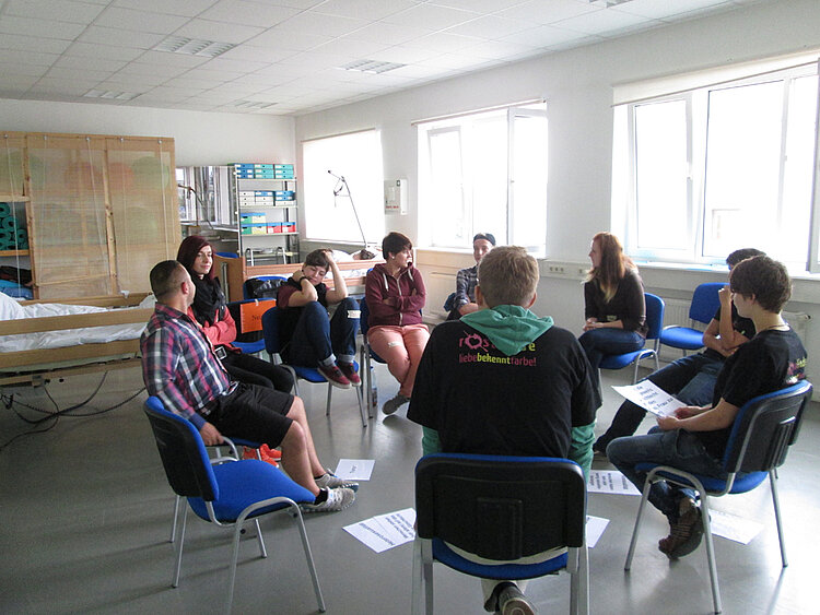 Workshop „Liebe bekennt Farbe“