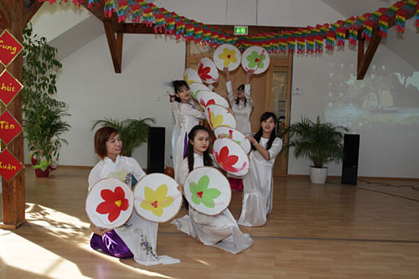 Vietnamesisches Neujahrsfest an der Euro Akademie