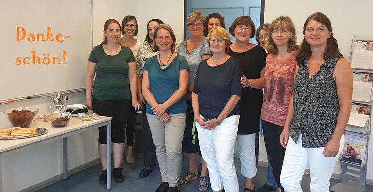 Erzieherklasse E14/2 bedankte sich bei den Lehrern
