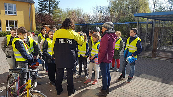 Tag der Verkehrserziehung an der Grundschule Erich Weinert in Wolfen