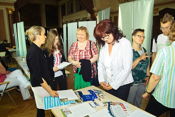 Perspektive 2014 - Euro Akademie Halle auf der Messe für Ausbildung und Studium