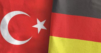 Türkisch und Deutsch: Zwei Sprachen, zwei Kulturen